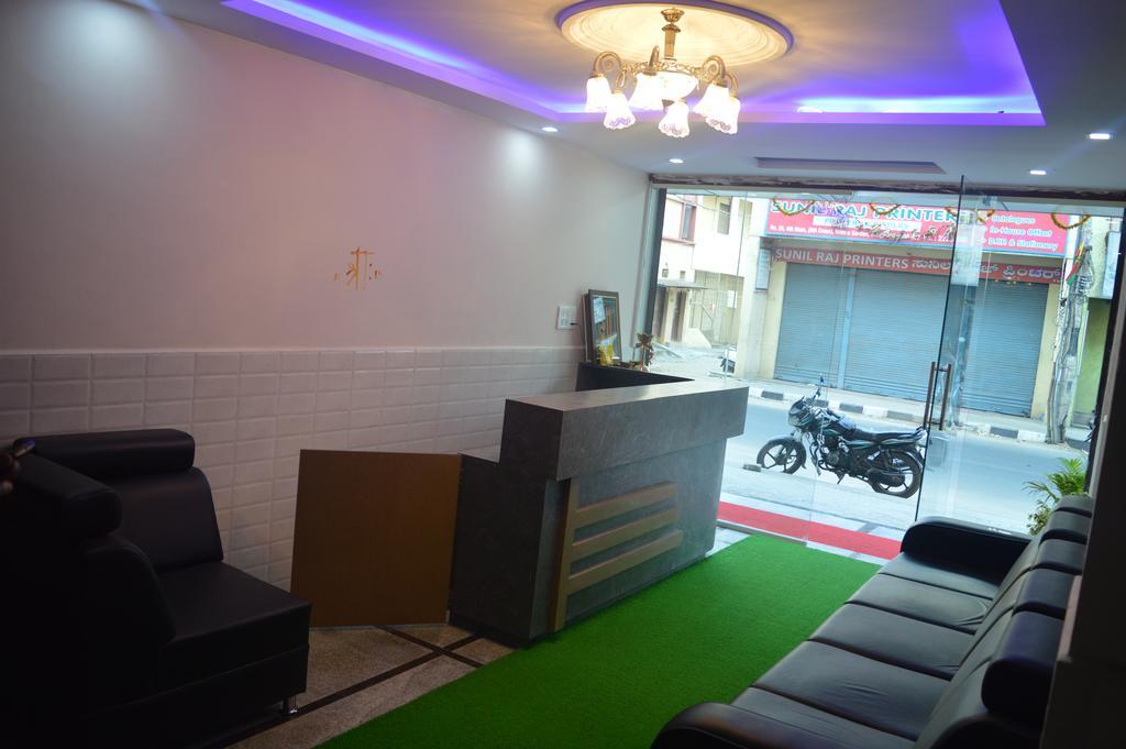 Sri Balaji Guest House Bangalore Ngoại thất bức ảnh